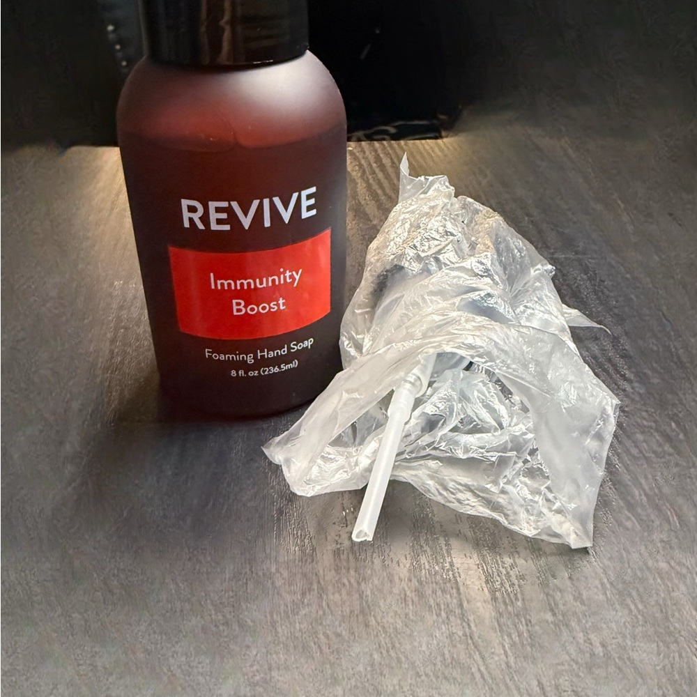 Immunity Boost Foaming Hand Soap - Red